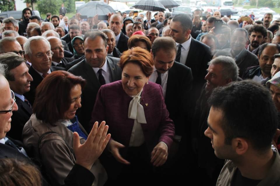 Akşener Bolu’dan seslendi 2