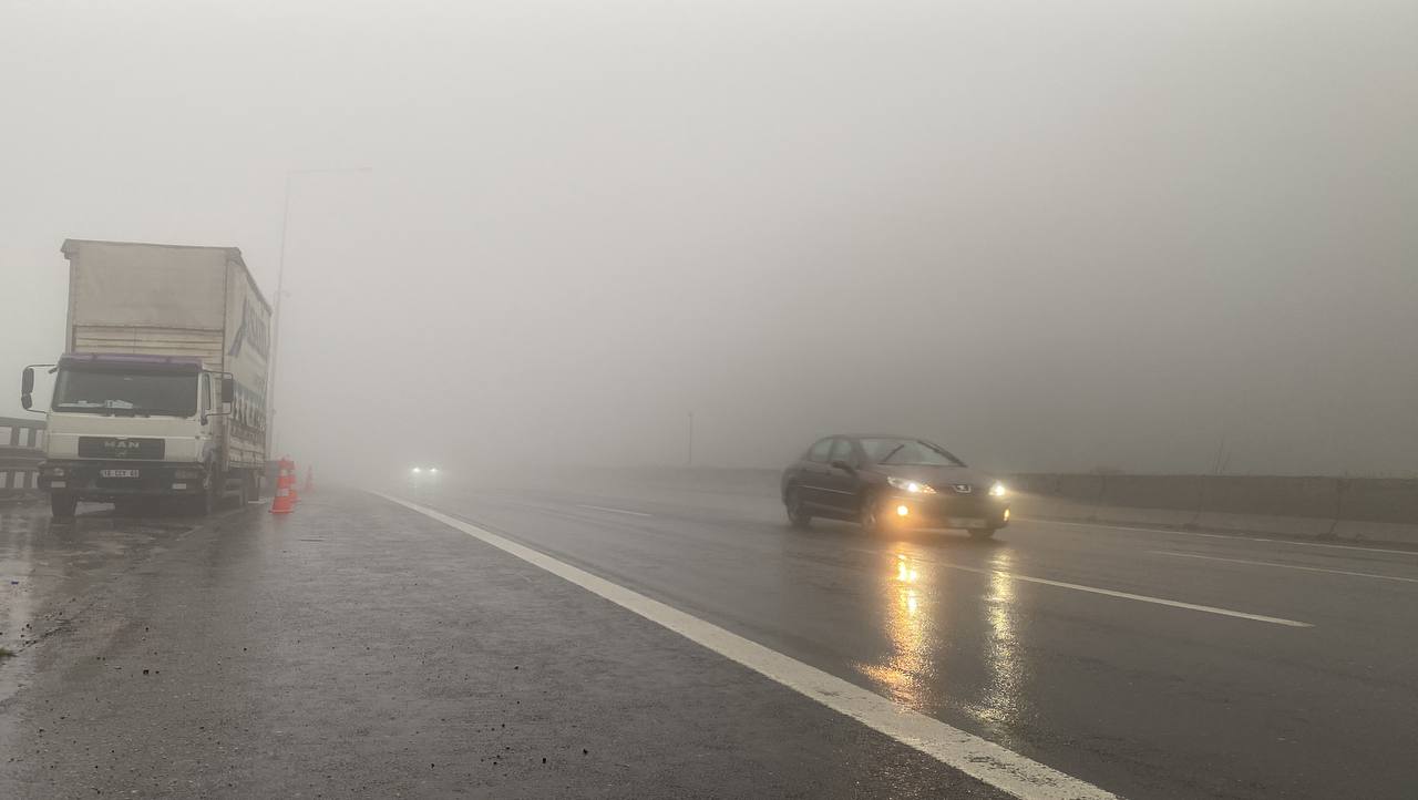 Bolu Dağı sis görüş mesafesini 25 metreye kadar düşürdü (3)