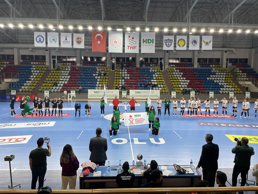 Hentbol HDI Sigorta Kadınlar Türkiye Kupası Sekizli Final (4)