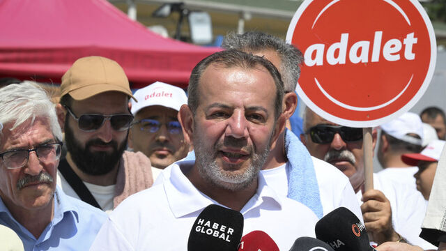 Bolu Belediye Başkanı Tanju Özcan'dan adaylık sinyali