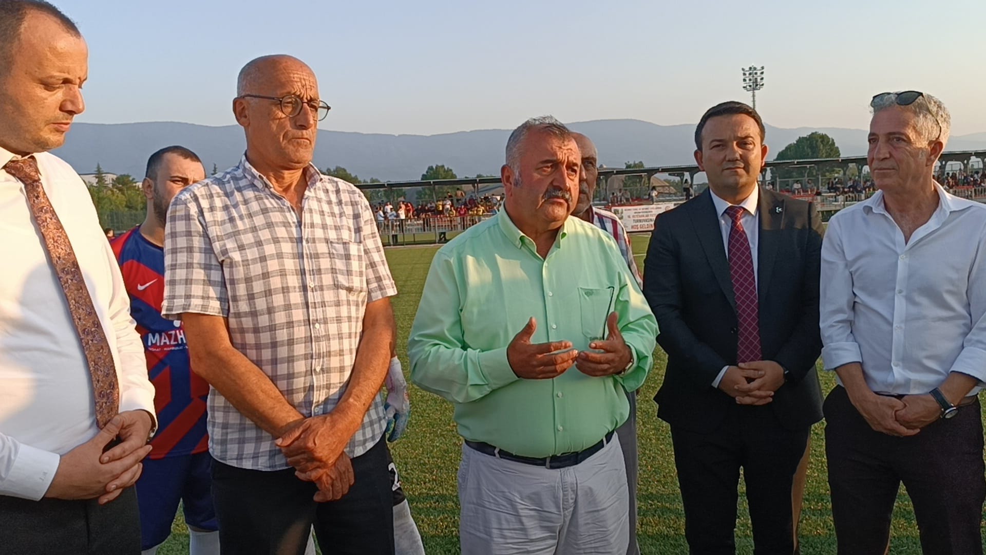 Bolu’da futbol turnuvası düzenlendi turnuvaya 48 köy takımı katıldı-1