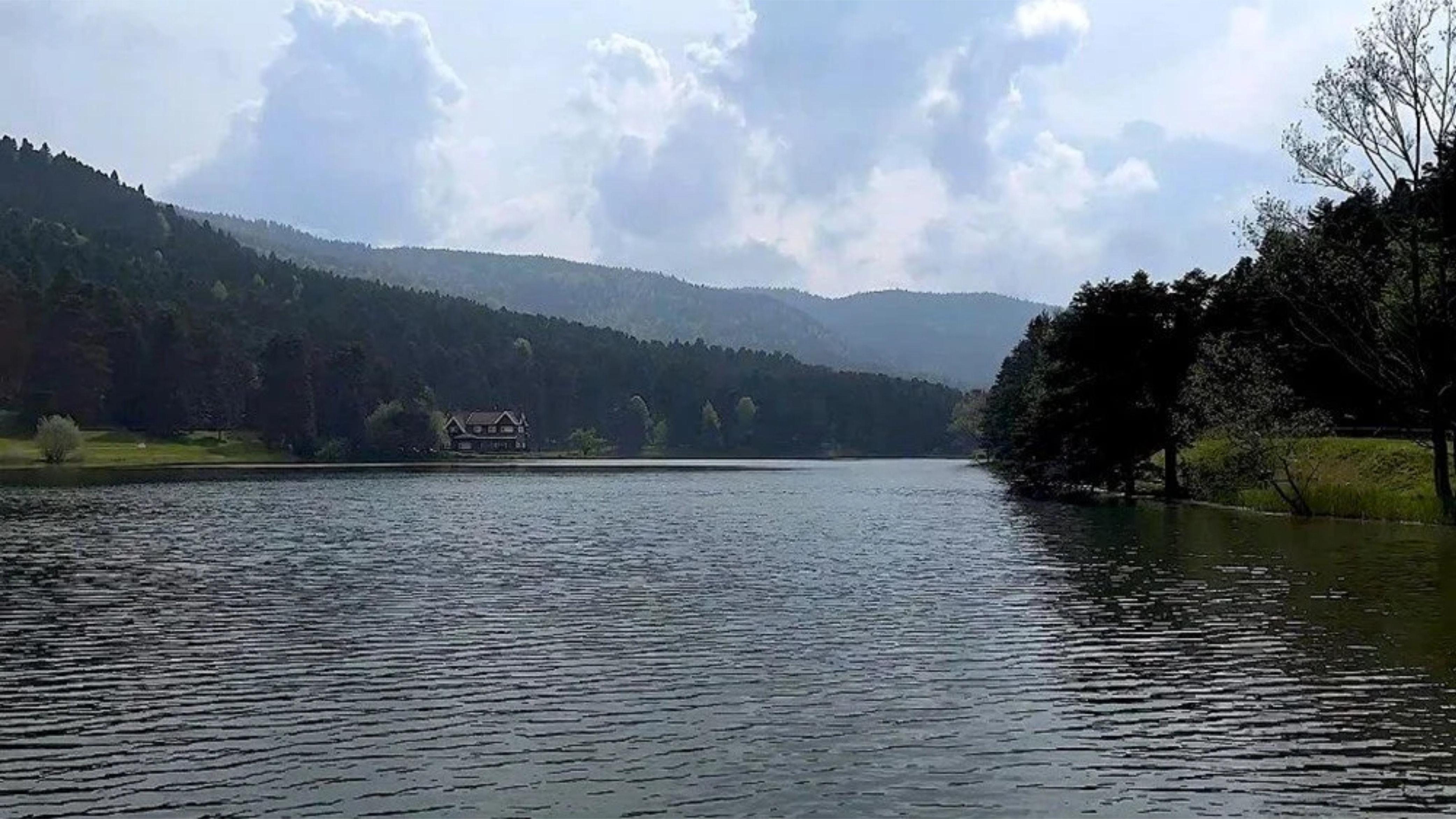 Doğal güzellik zengini Bolu ziyaretçilerini mavi ve yeşilin ahengiyle ağırlıyor 1