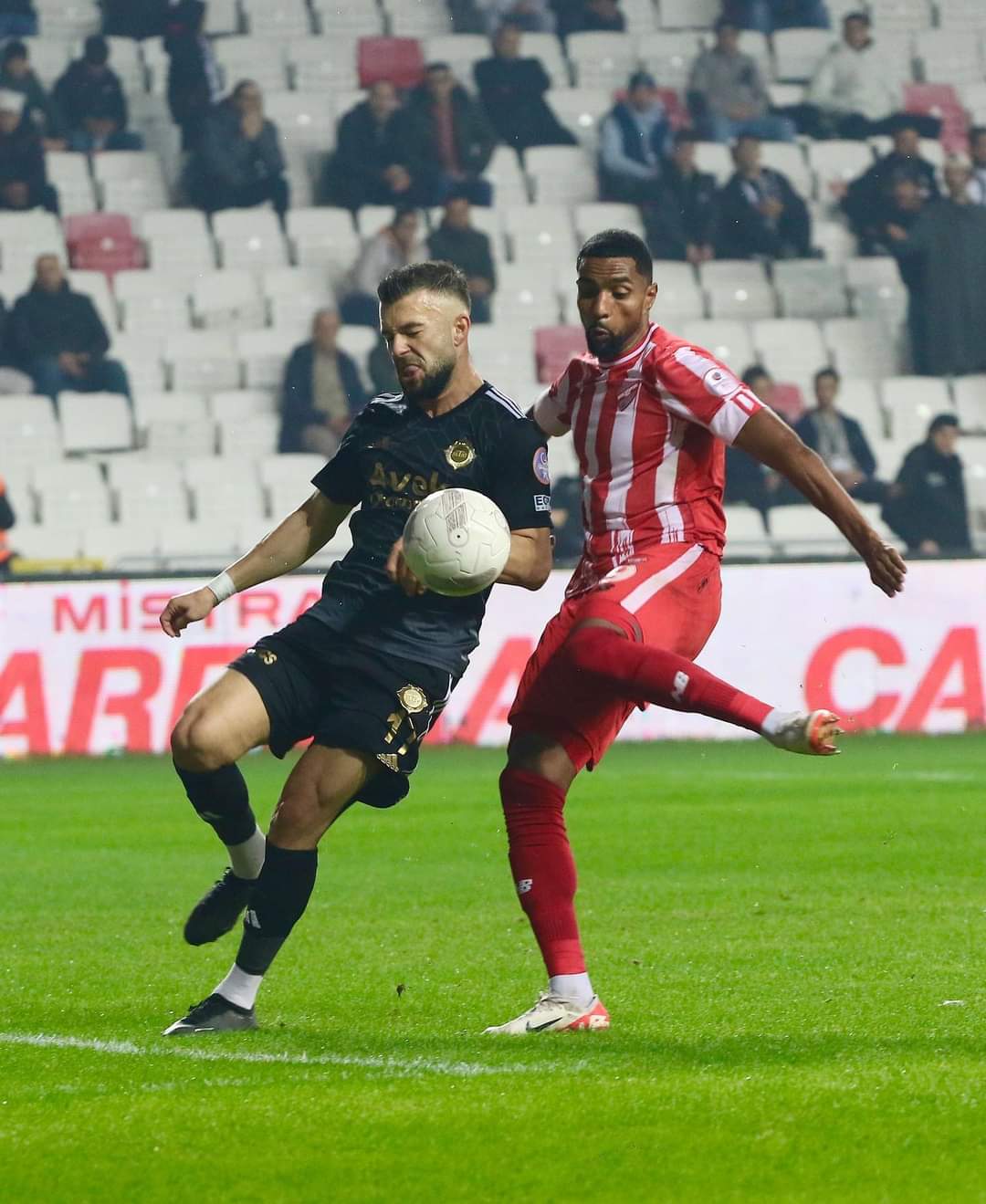 Altay, Boluspor'a 1-0 mağlup oldu (10)