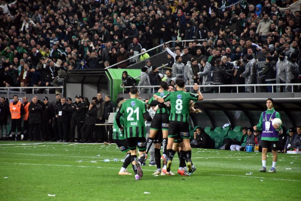 Trendyol 1 Lig Sakaryaspor 3 - Kocaelispor 1.jpg3