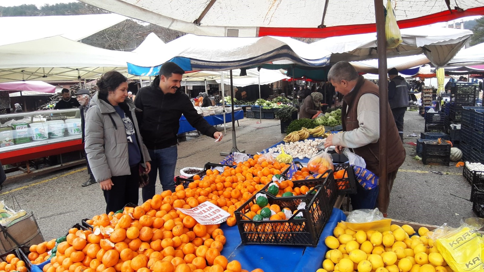 Bir Esnaf Takdiri Getir C Vitaminini Götür Kampanyası Başlattı-2