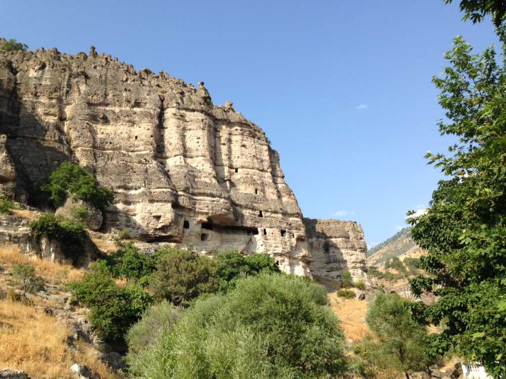 Bolu'nun Tarihi Kaya Evleri Seben'i Turistlerin Gözdesi Haline Getiriyor (3)