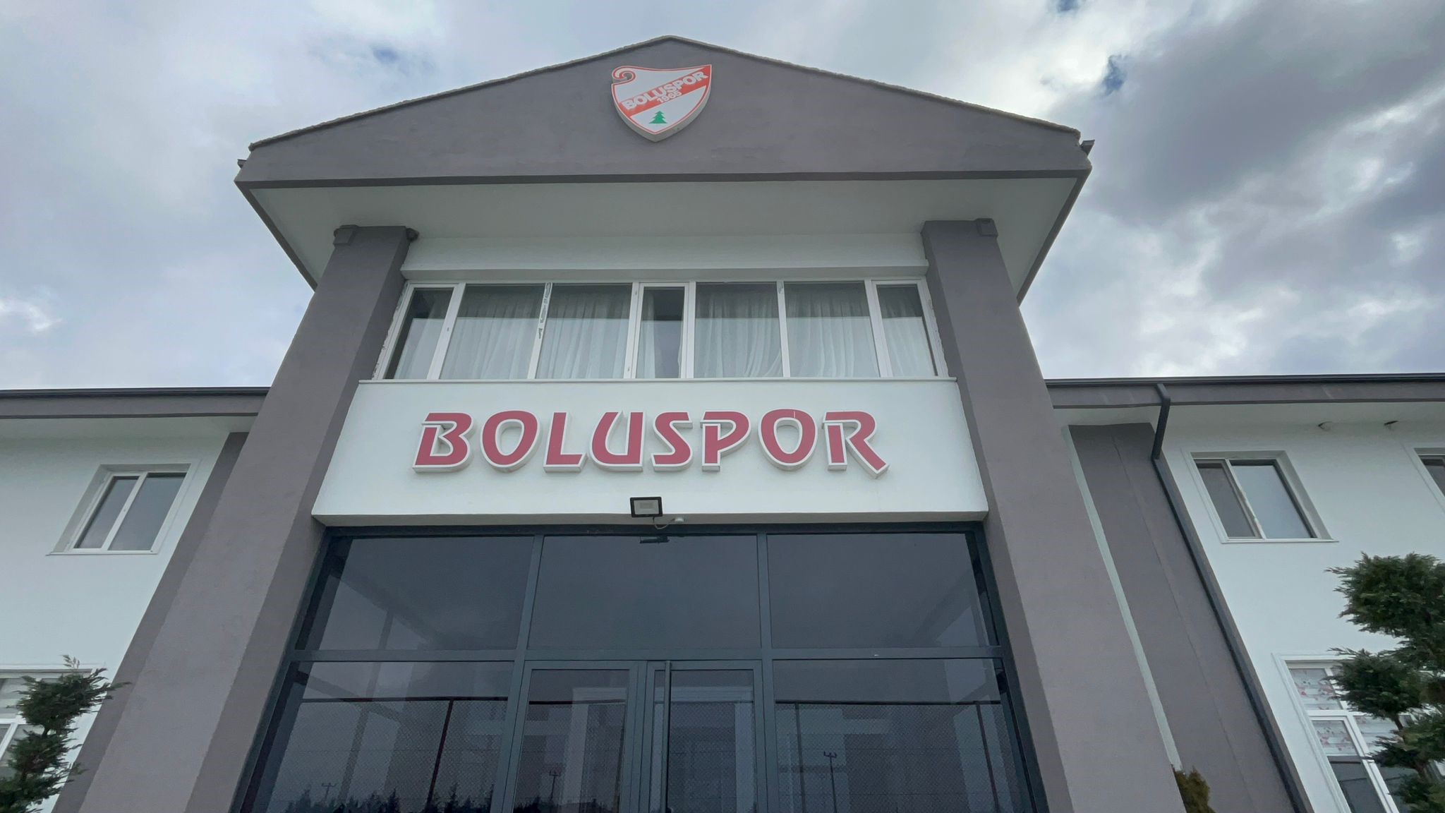 Boluspor'un Kapısına Icra Memurları Dayandı (3)