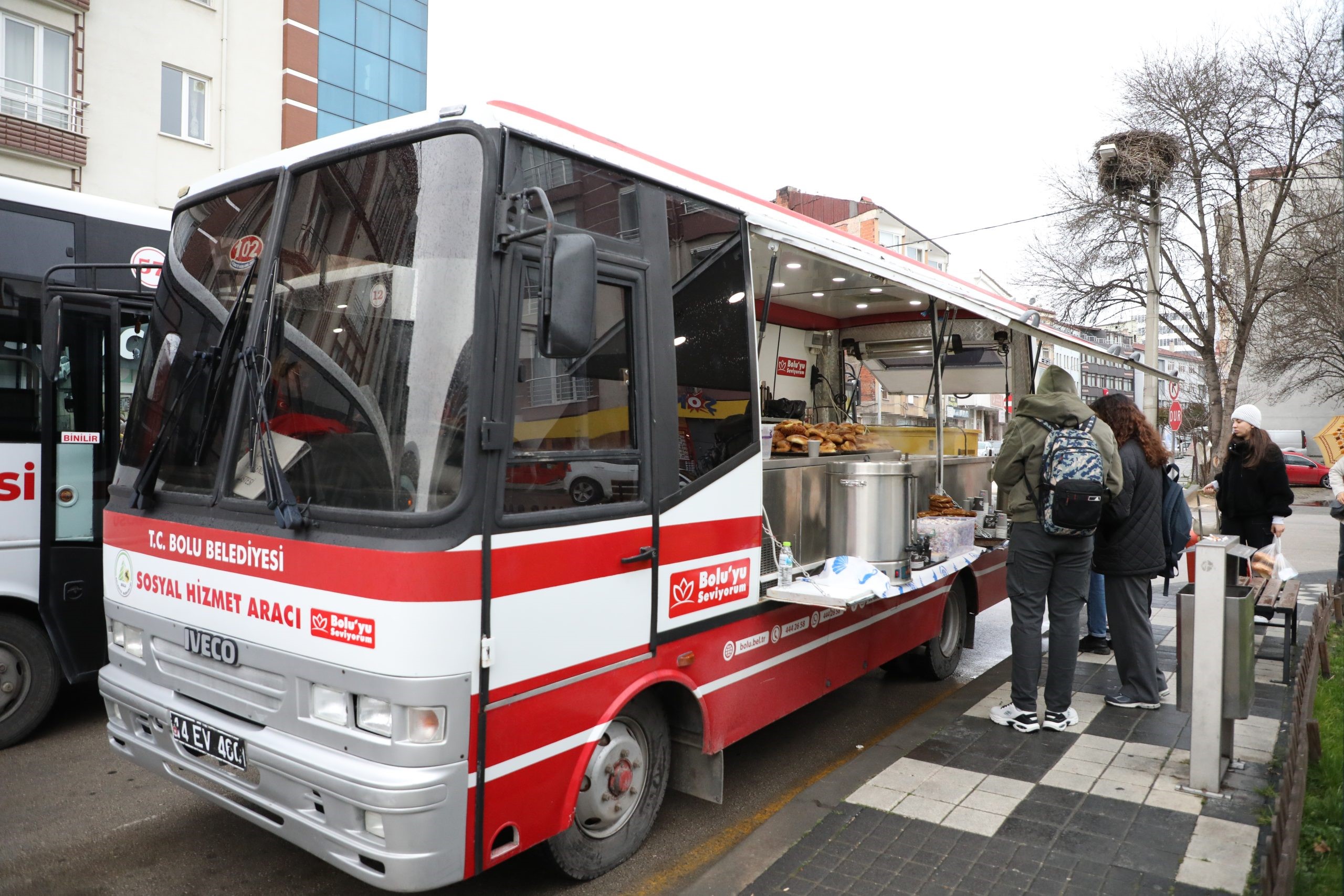 Öğrencilere Çay Ve Simit Ikramı (2)