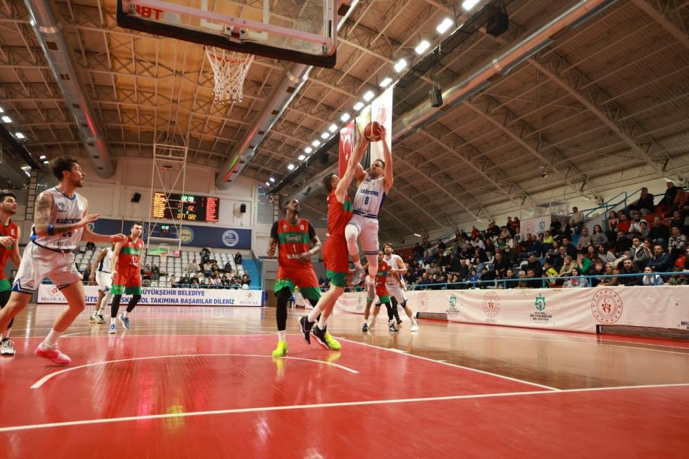 Tbl Kocaeli Bşb Kağıtspor 87 Semt77 Yalovaspor 96.Jpg3