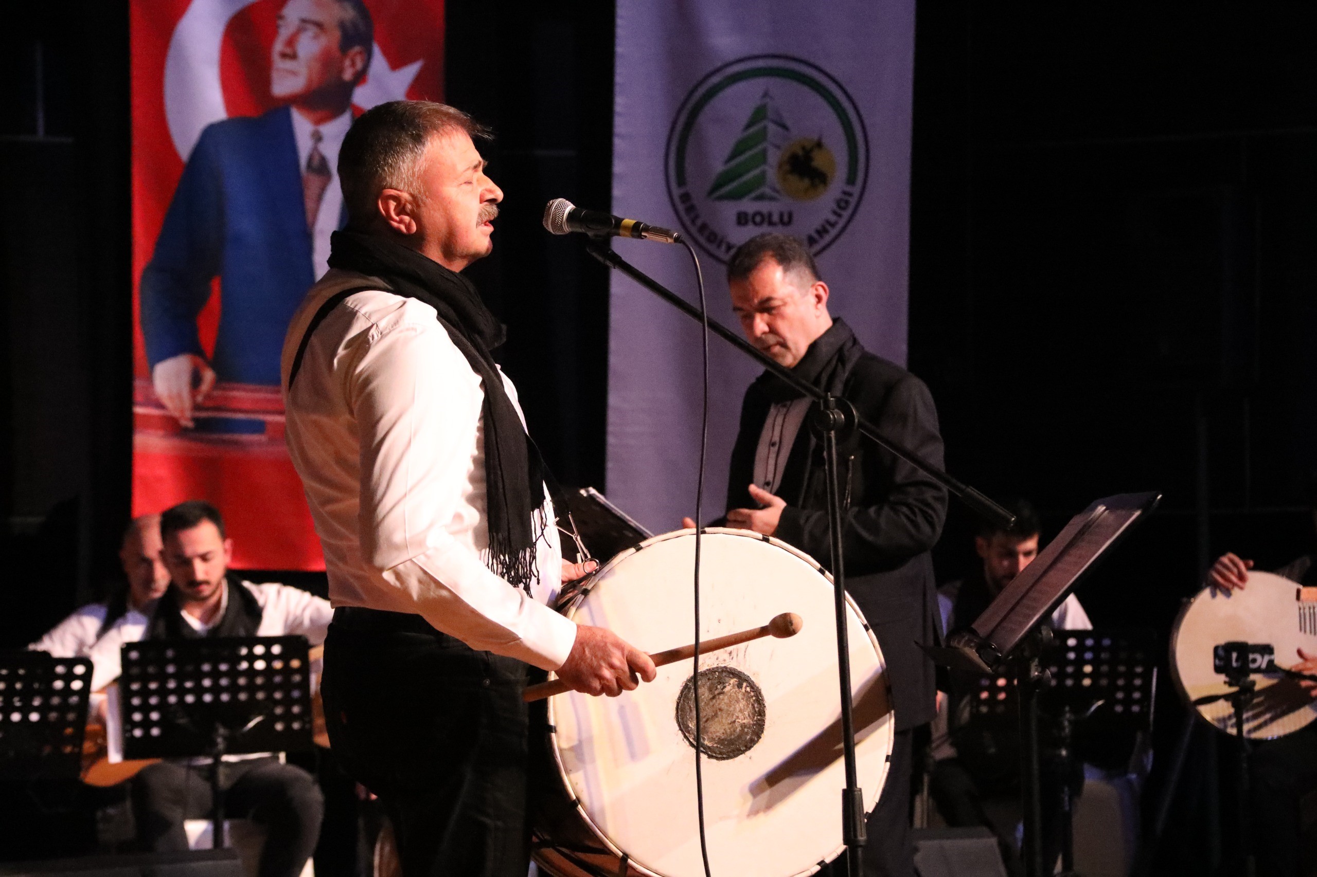 Bolu Belediyesi Köroğlu Türk Halk Müziği Sanatseverleri Büyüledi (2)