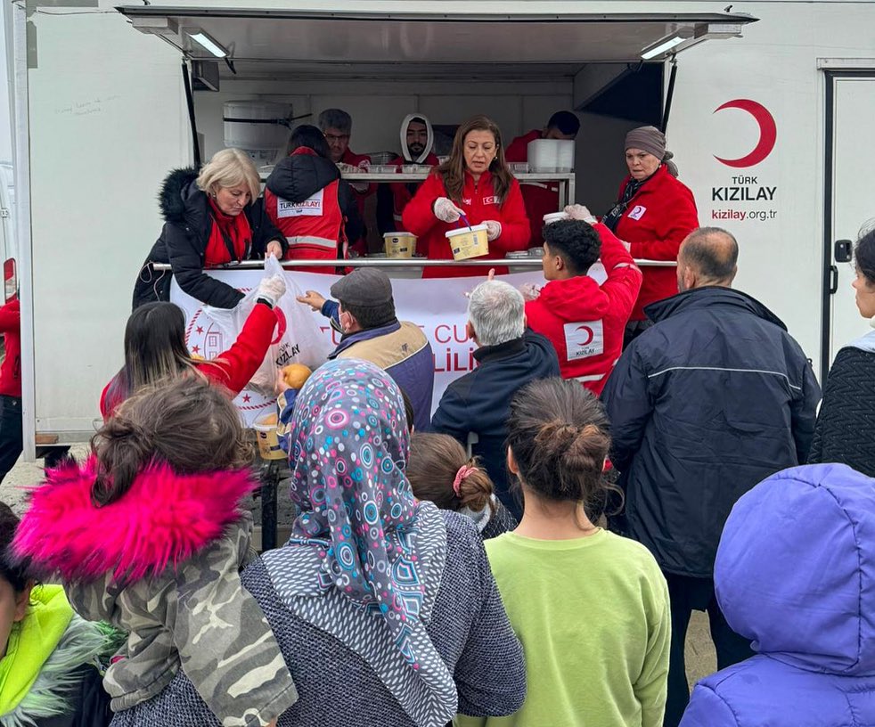 Bolu Valiliği Ve Kızılay, 6 Şubat Depreminin Yıl Dönümünde Hatay'da Yardım Elini Uzattı (1)