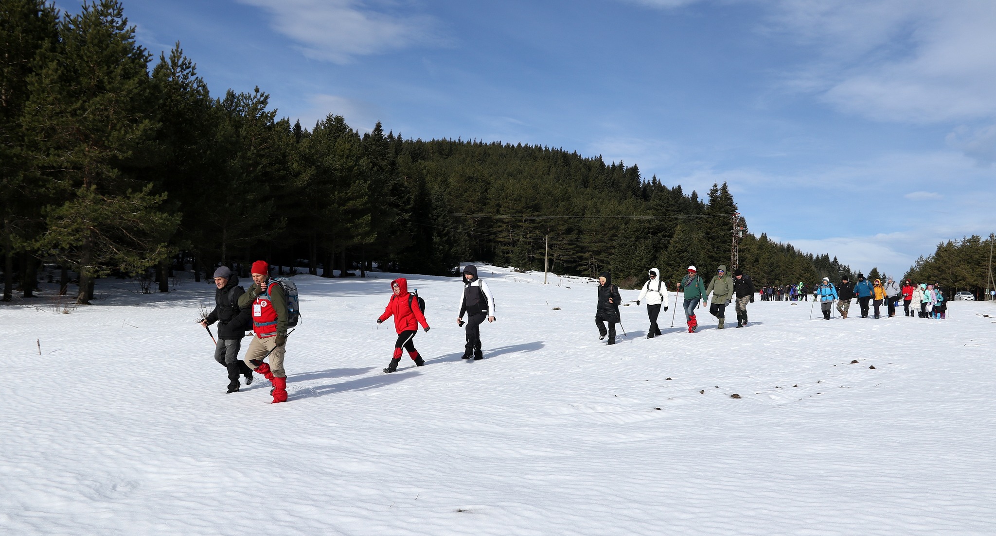 Karlı Yollarda 11 Kilometre Yürüdüler Türk Bayrağı Açıldı (4)