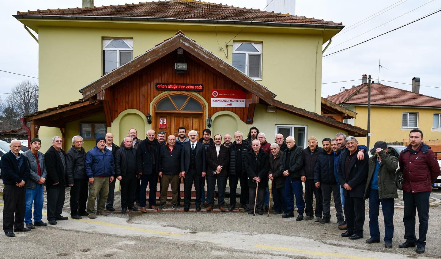 Vali Erkan Kılıç, Karacaağaç Mahallesi'nde Mahalle Buluşması Gerçekleştirdi (3)