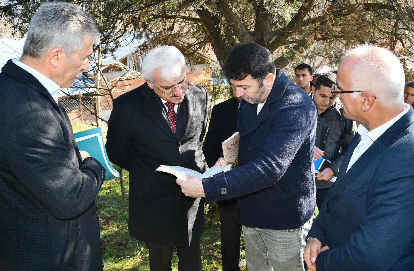 Vali Erkan Kılıç'tan Tarihi Ziyaret Samsa Çavuş Türbesi'nde Anlam Dolu Dakikalar (5)