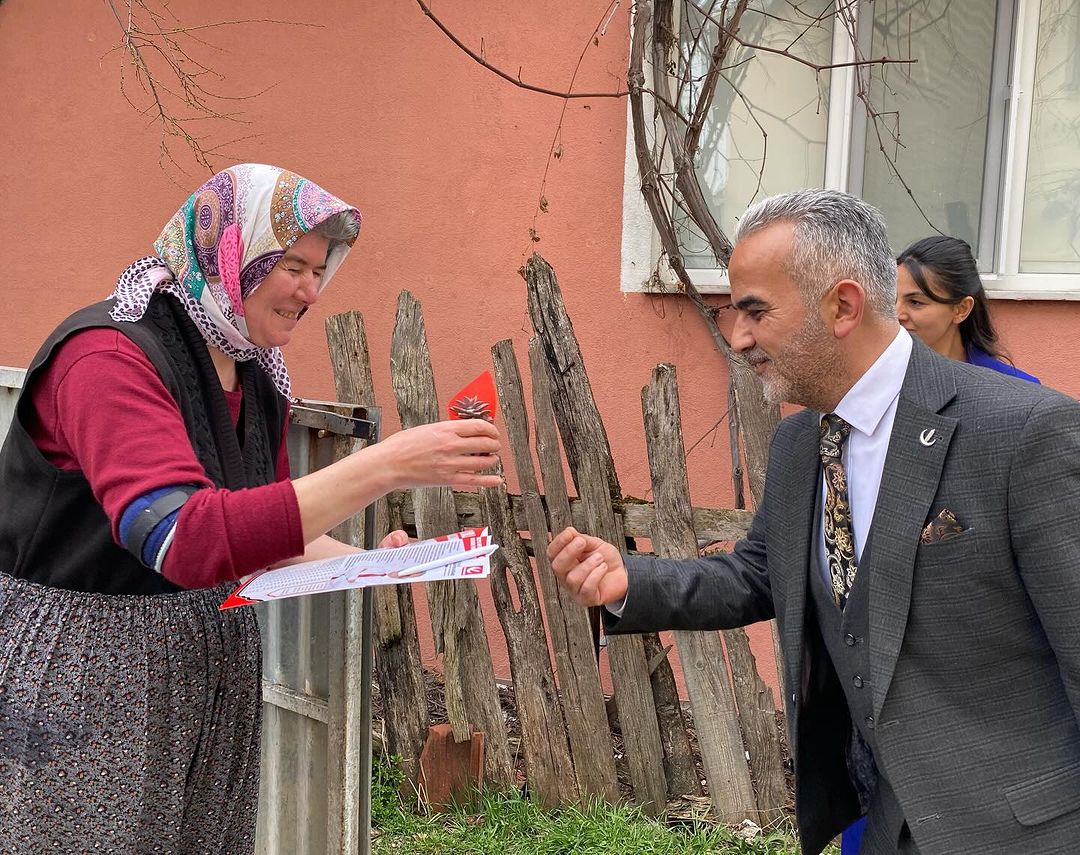 8 Mart Dünya Kadınlar Günü'nü Bolu'nun Çeşitli Bölgelerinde Gerçekleştirdiği Ziyaretlerle Kutladı