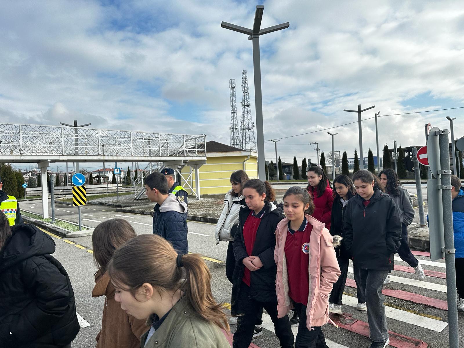 Bolu'da Çocuklara Yönelik Trafik Güvenliği Eğitimleri Devam Ediyor