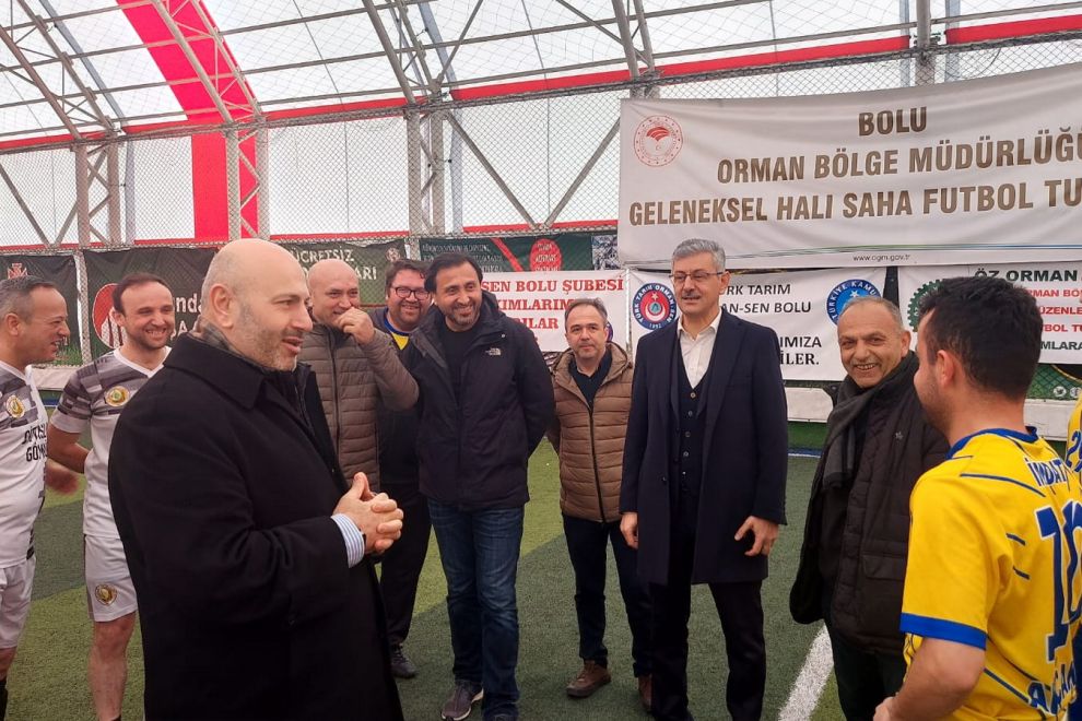 Gerede Orman Mühendisleri, Bolu Futbol Turnuvası'nın Şampiyonu Oldu.jpg4