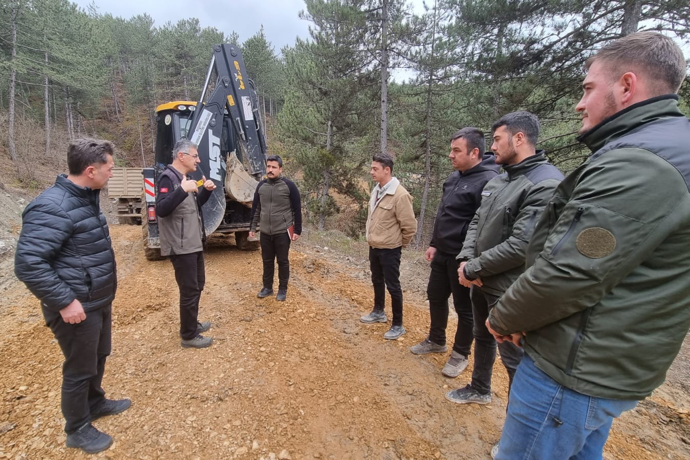 Mudurnu’da Orman Yollarını Denetledi (5)