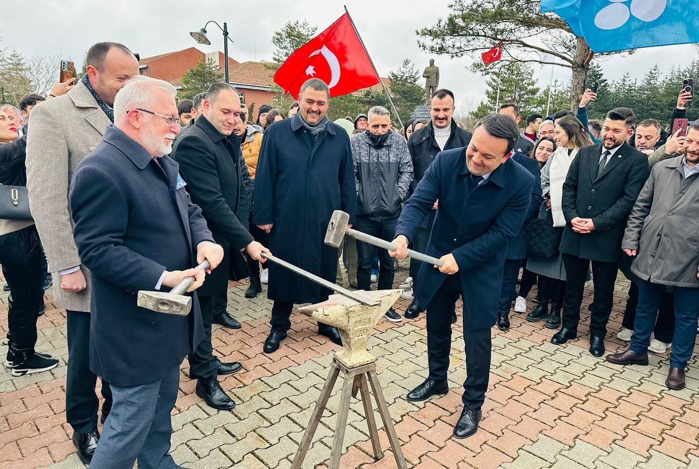 Türk’ün Bayramına Bir Tek İlhan Durak Katıldı3