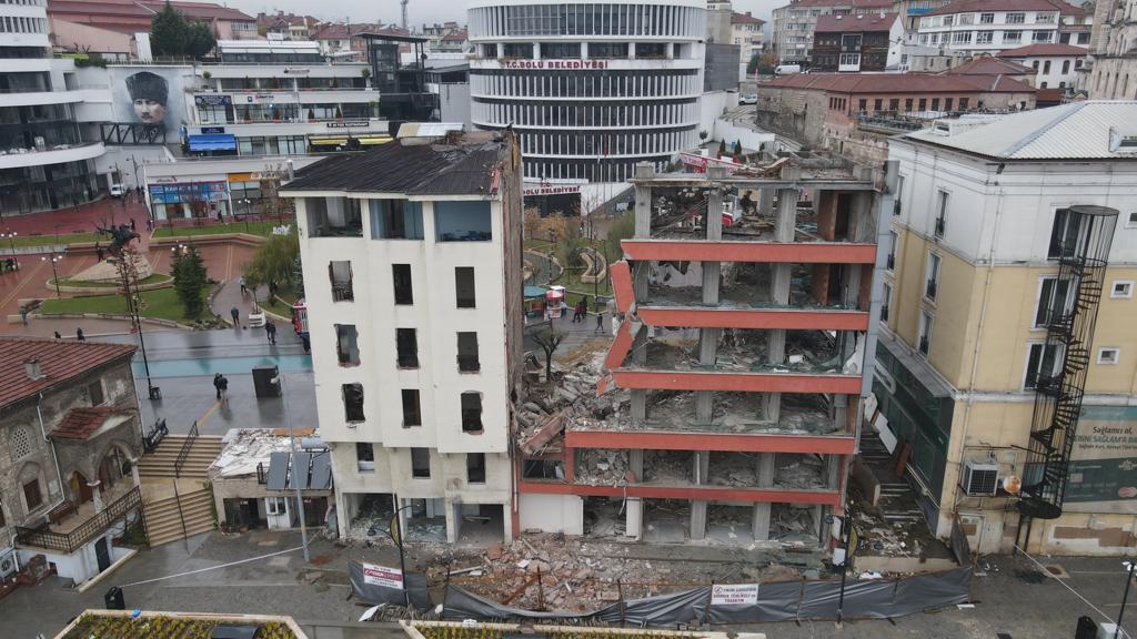 Binaların Yıkılmasıyla Başlayan Proje, Henüz Tamamlanmadı