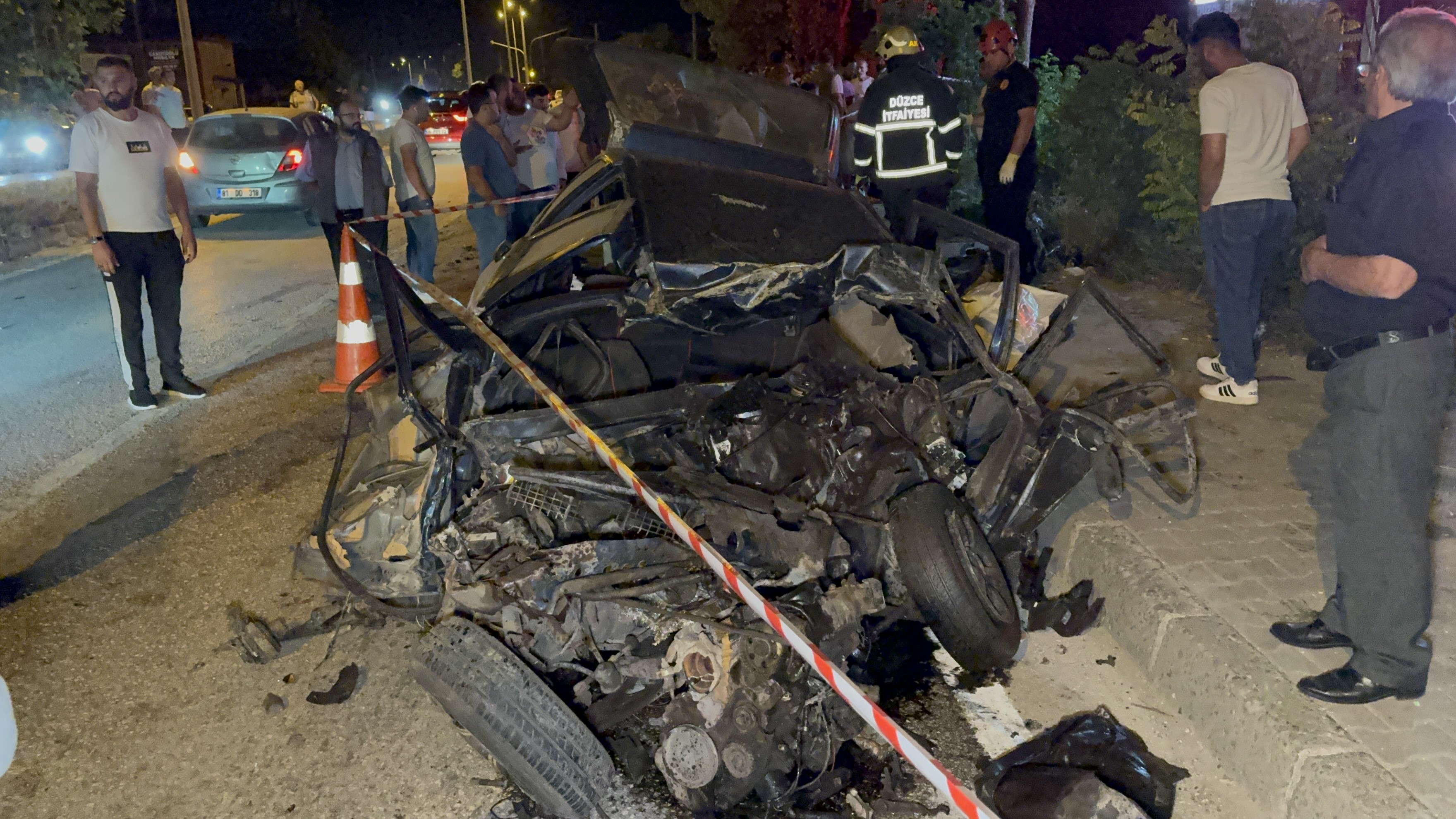 Beton Mikseri Otomobili Biçti Bir Kişi Hayatını Kaybetti Bolu Düzce (4)