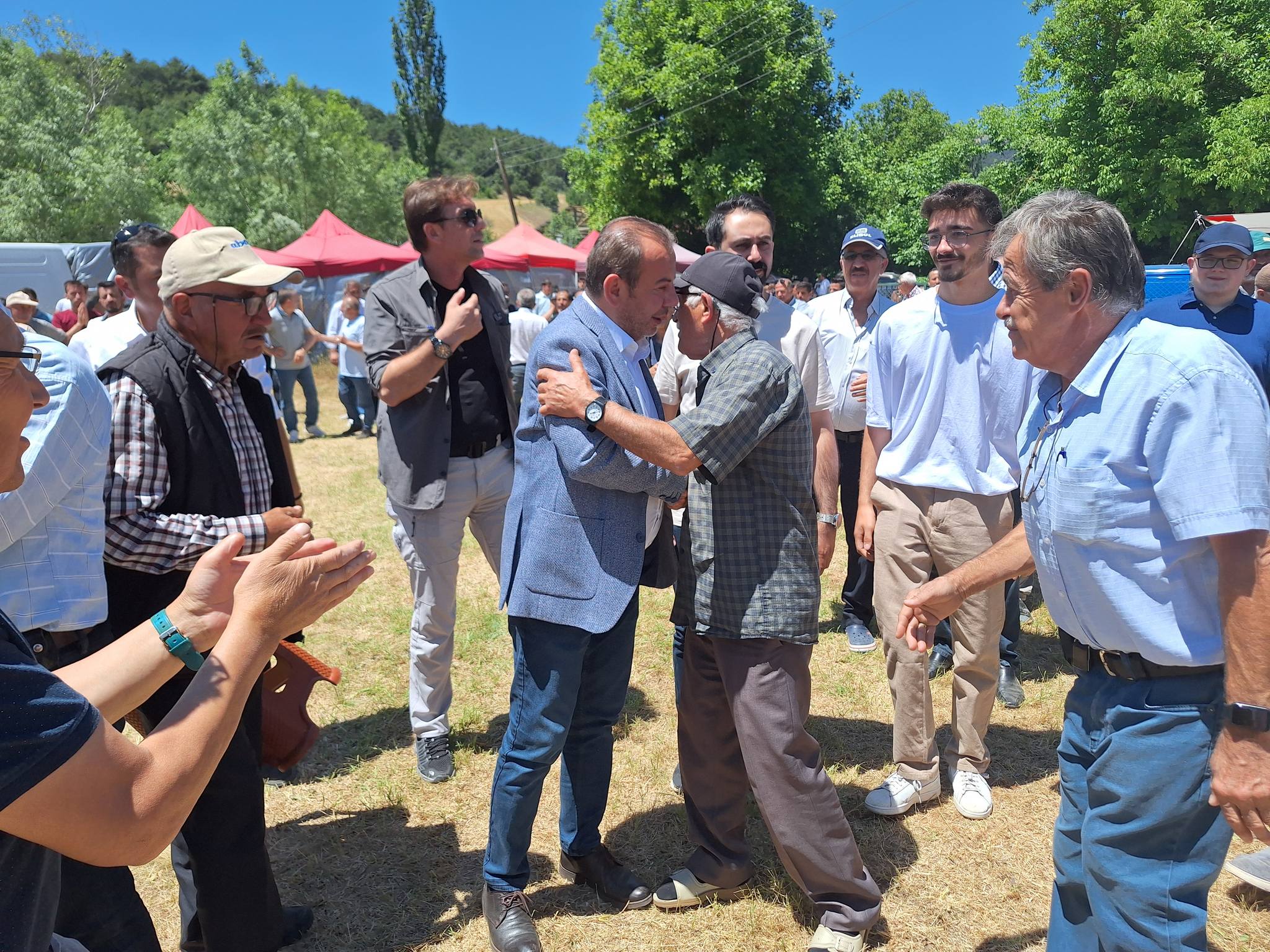 Bulanık Ve Mangırlar Köyü Bayramına Binlerce Kişi Katıldı (3)