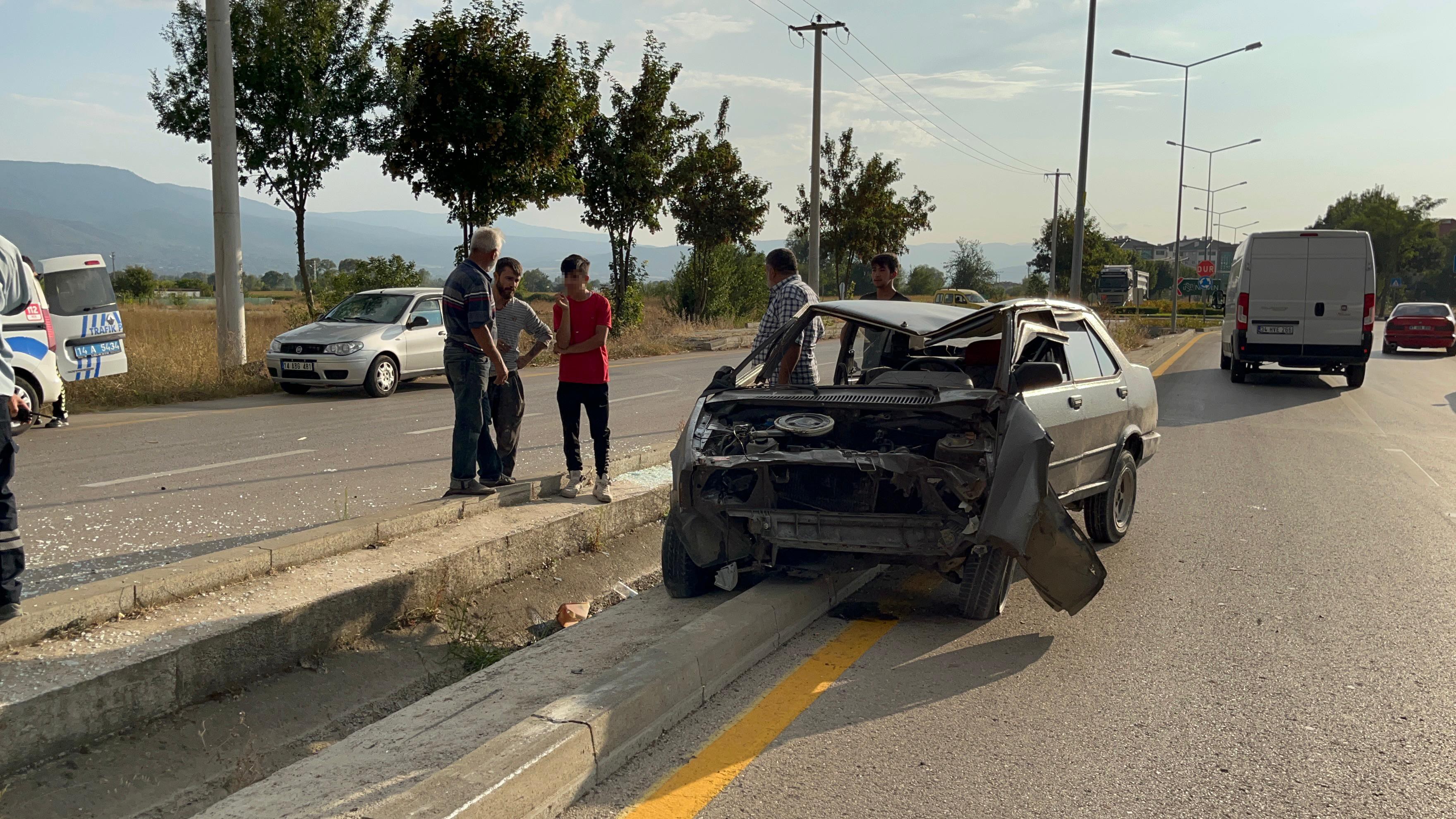 15 Yaşındaki Çocuk Ortalığı Birbirine Kattı Tofaş Hurdaya Döndü (6)