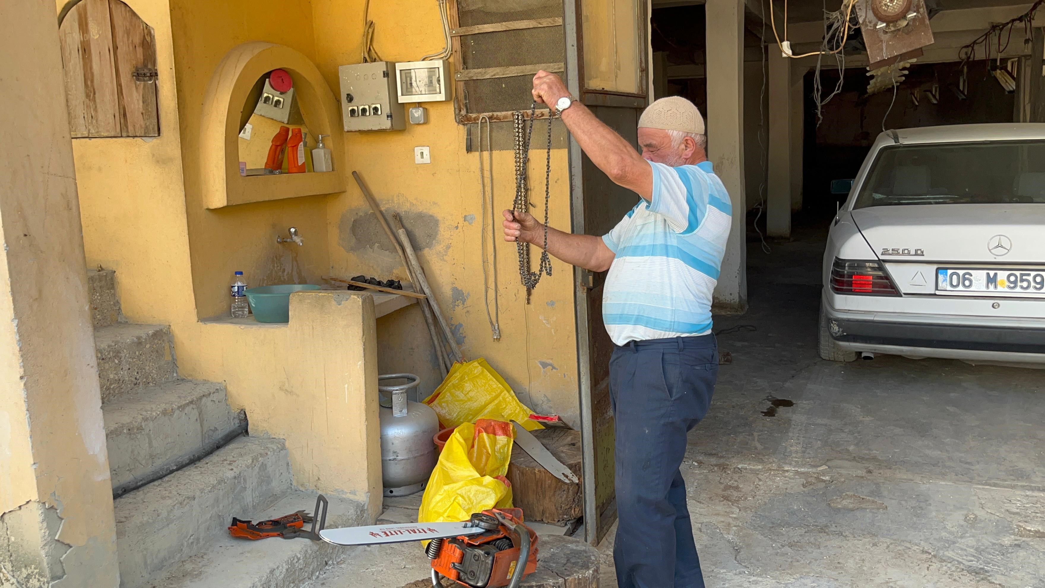 Bolu'da Orman Yangını Kontrol Altına Alındı, Vatandaşlar Evlerine Dönüyor (6)