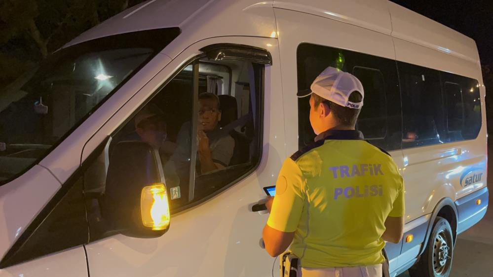 Bolu Girişindeki Uygulamada Araçlar Denetlendi7