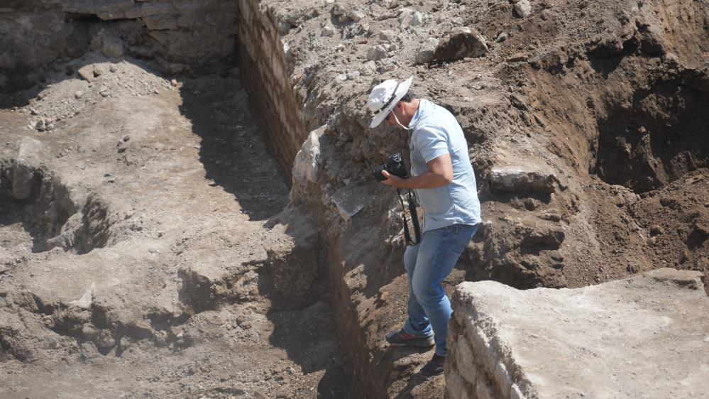 Tarihi Hamam Kalıntısının Üstü Kapatıldı, Otopark Oldu3