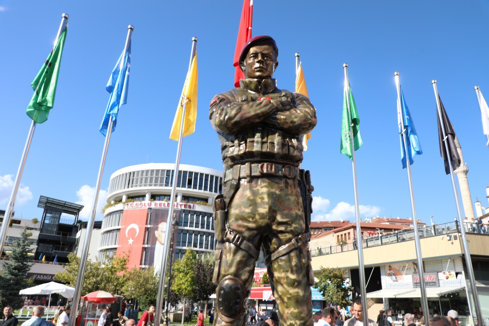 Bolu Belediyesi, 147. Yılını İmaret Meydanı’nın Açılışıyla Kutladı (4)