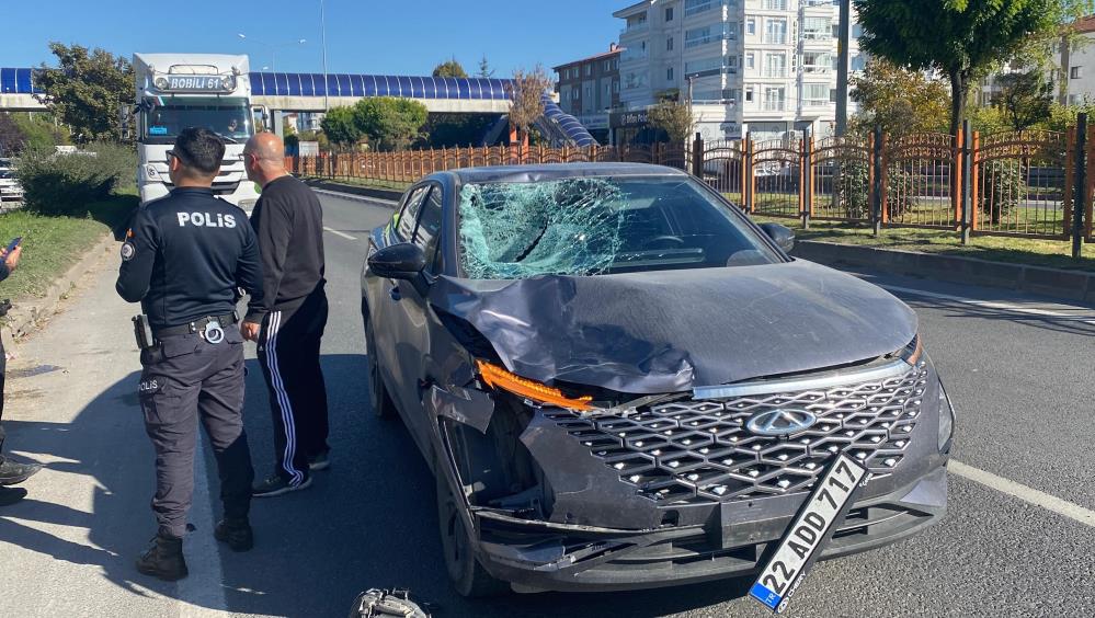 Bolu’da Yola Aniden Çıkan 14 Yaşındaki Çocuğa Otomobil Çarptı5