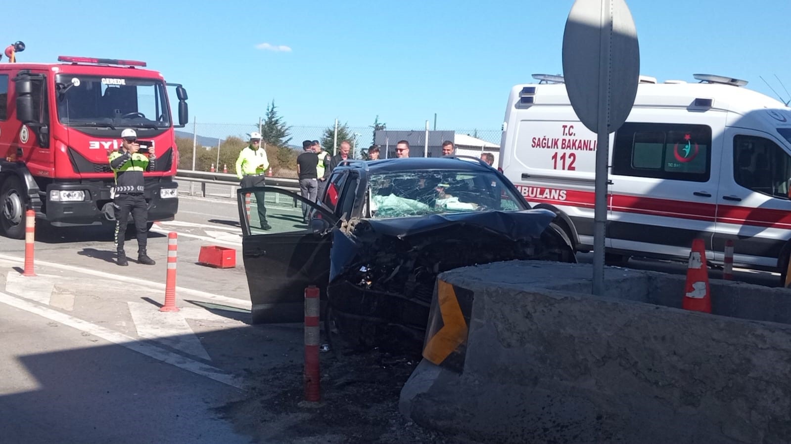 Gişelerde Feci Kaza 1 Ölü, 1 Yaralı (3)