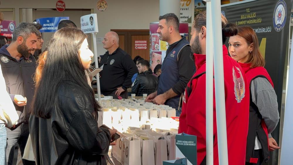 Öğrenciler Daha Güvenli Hissetsin Diye Polis Tüm Birimleriyle Sahaya Indi2