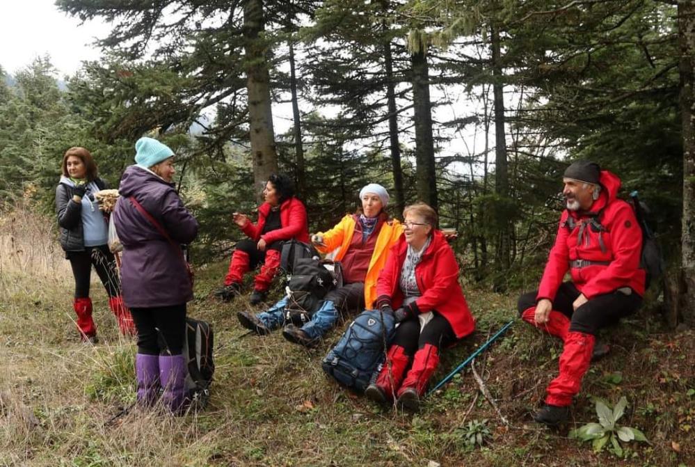 18 Kilometre Yürüdüler, Temiz Havanın Tadını Çıkardılar4