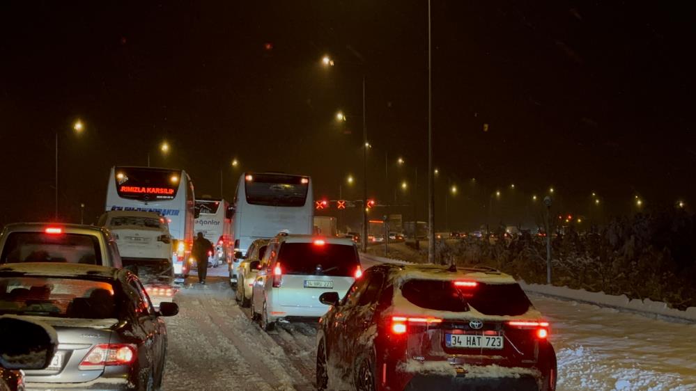 Bolu Dağı Tüneli Ulaşıma Kapandı5