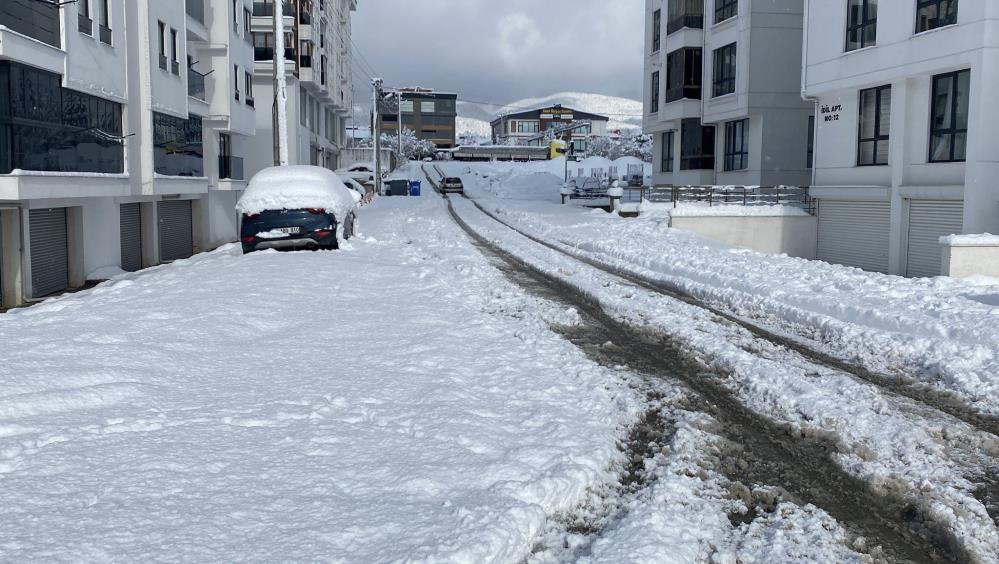 Bolu'da Kar Kalınlığı 30 Santimetreye Ulaştı5