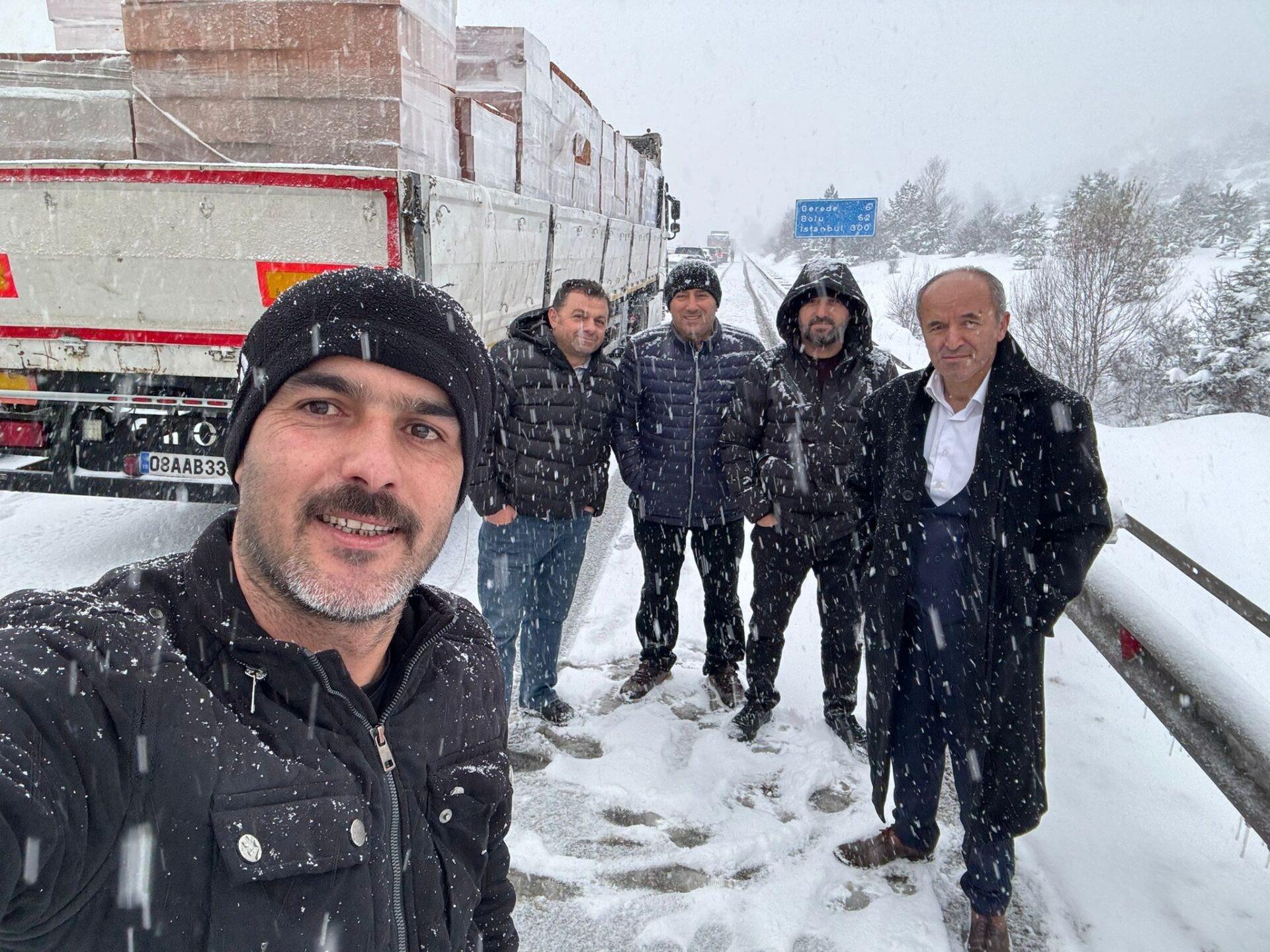 Gerede’nin Soğuğu Işte Böyle Halay Çektirir! (3)