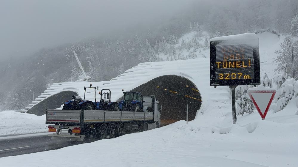 Otoyolun Bolu Geçişinde Kar Temizlemesi Yapılacak2