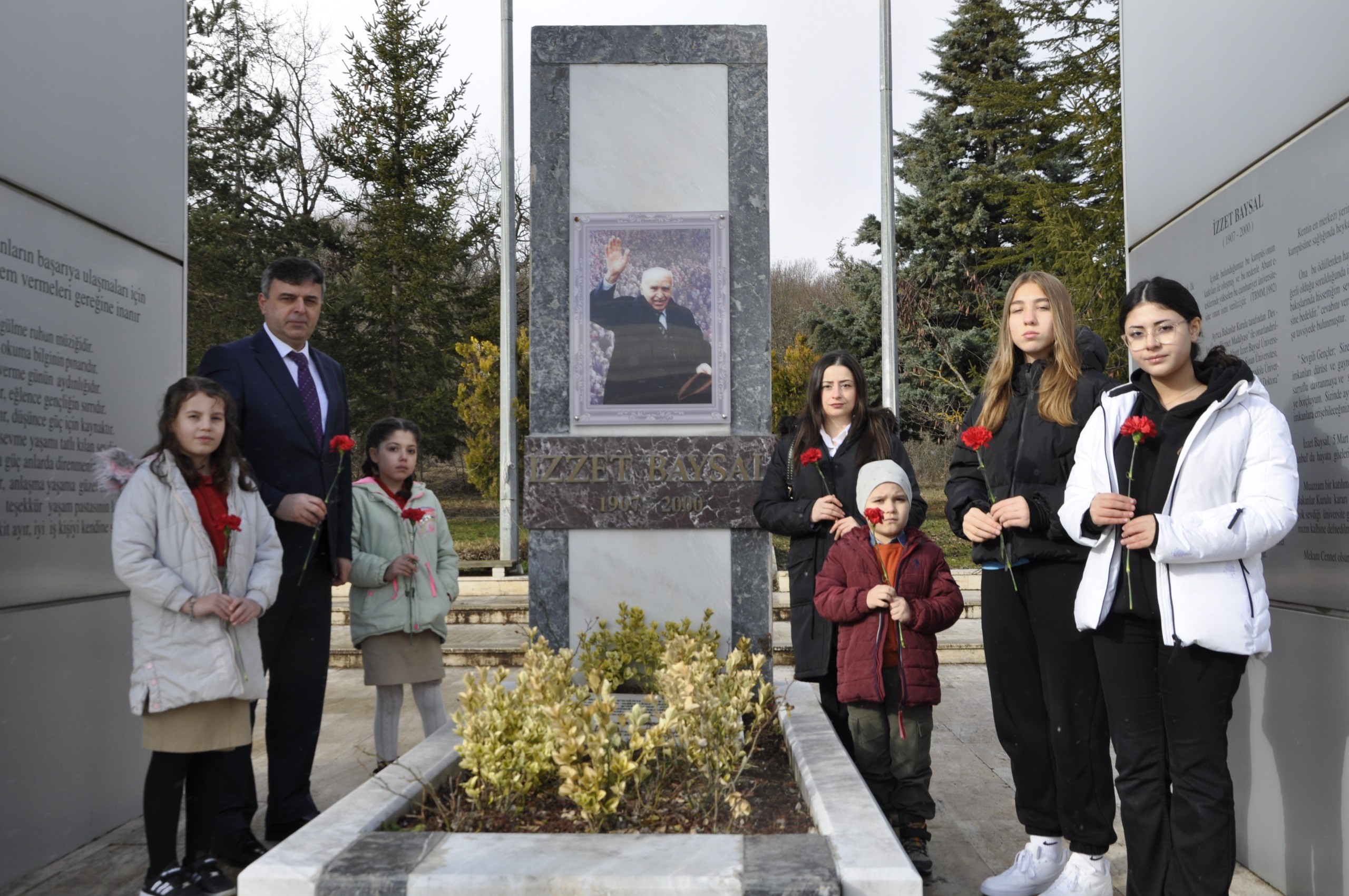 Vefatının 25'Nci Yılında Minikler Böyle Andı (1)