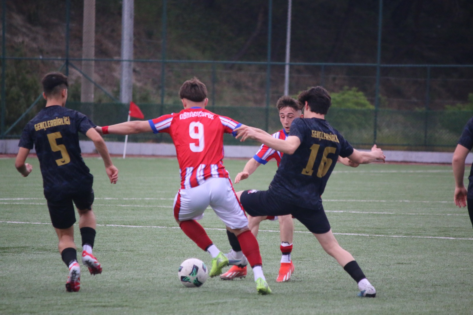 Kıbrıscık Spor U 18 Futbol (4)