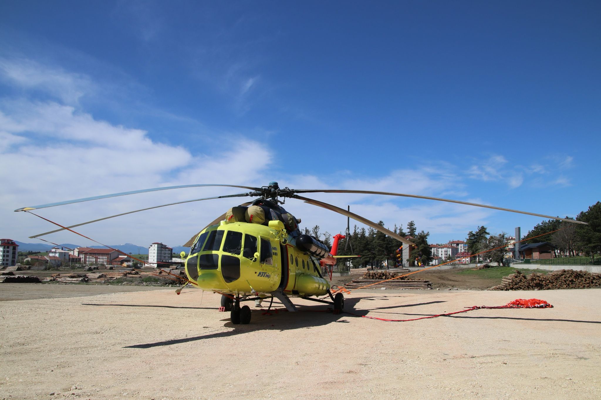 Yangın Söndürme Helikopteri Bolu'da Konuşlandırıldı (4)