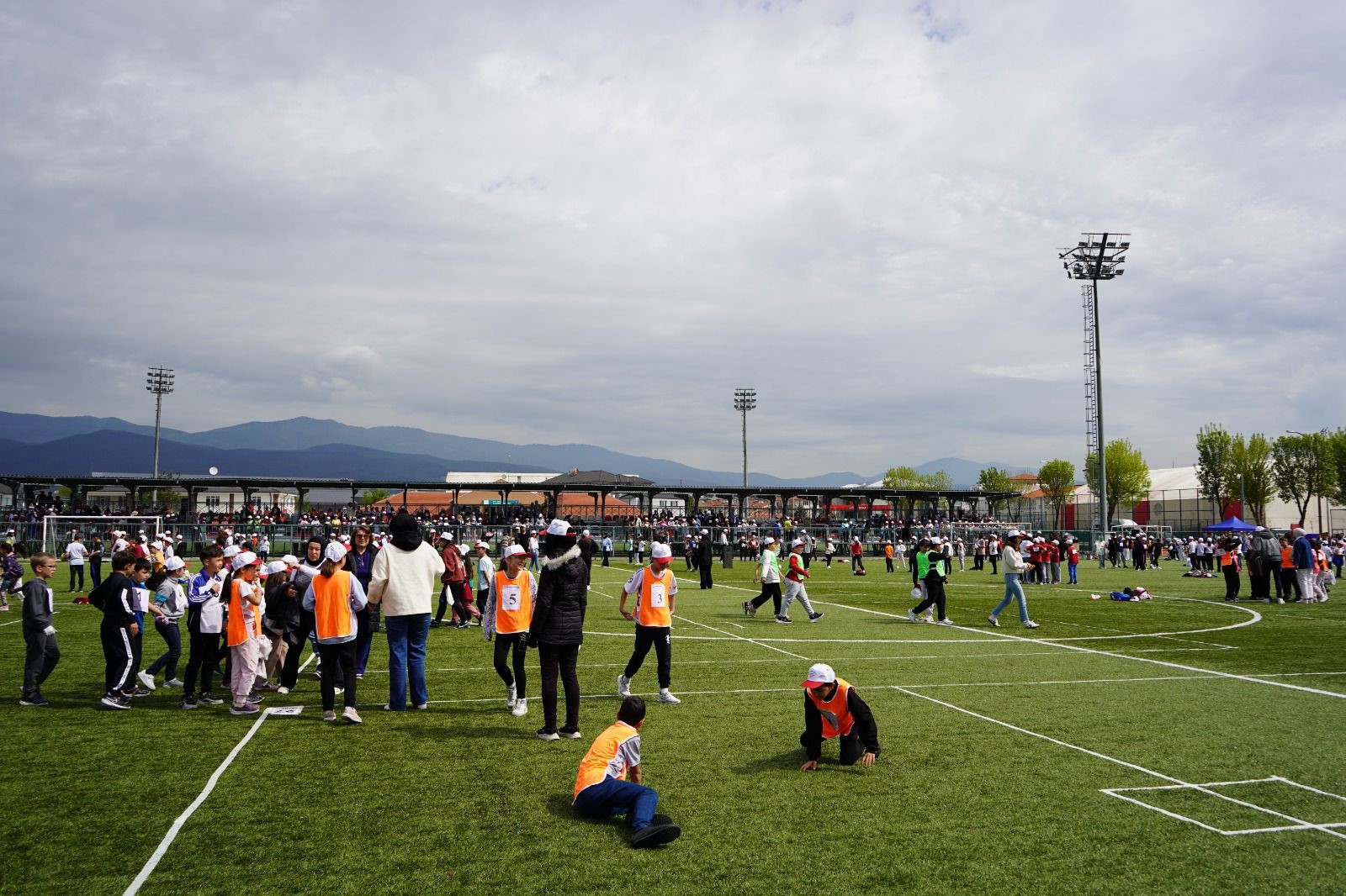 Bolu'da Geleneksel Çocuk Şenliği Renkli Görüntülere Sahne Oldu (5)