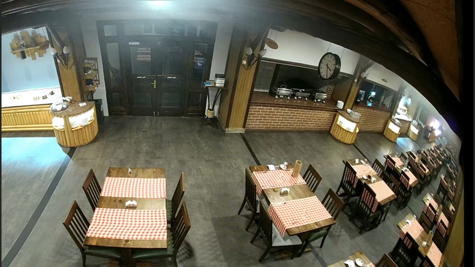 Grill Cihazı Alev Aldı, Otel Kül Oldu (3)