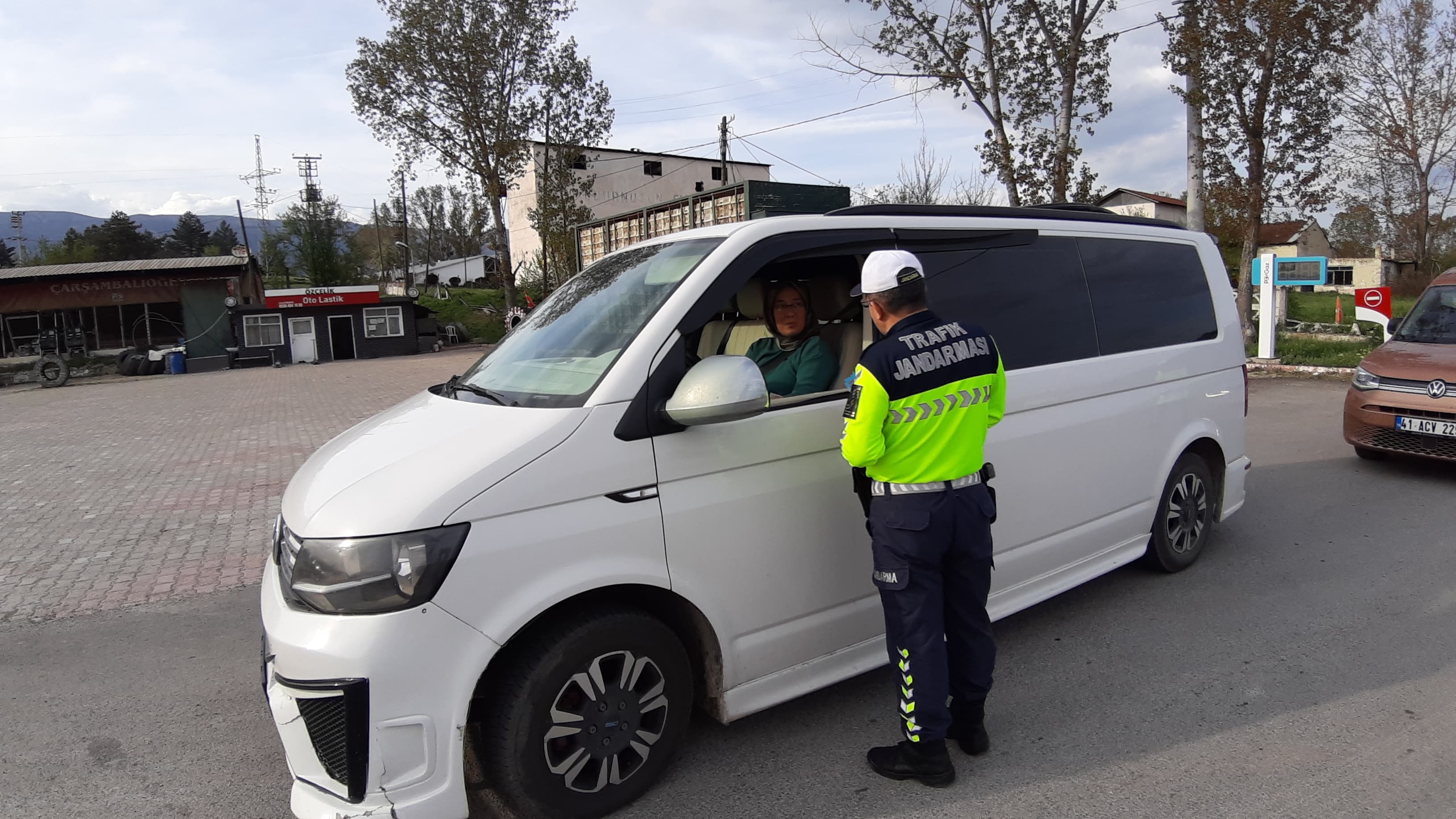 Jandarma Sürücülere Güvenli Yolculuğu Anlattı (6)
