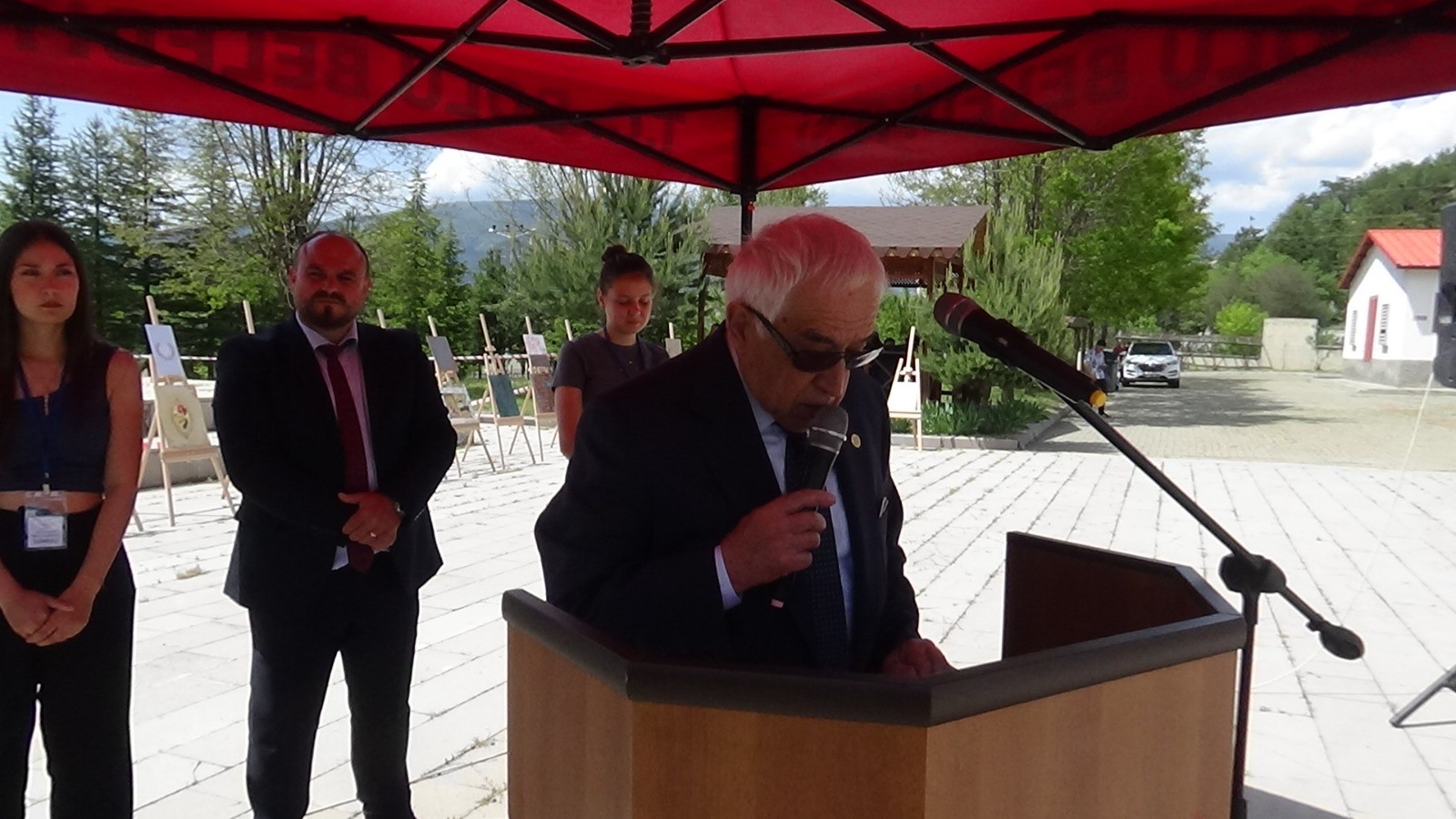 Mudurnu’da 26. Dönem Mezunları Diplomalarını Coşkuyla Aldı (5)