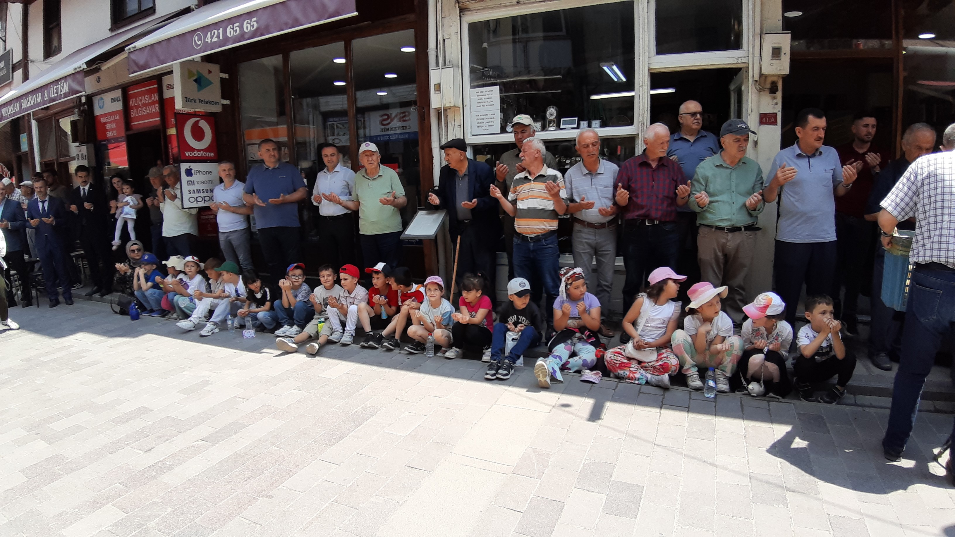 Ahilik Geleneğine Katılan Minikler Ellerini Semaya Açtı (3)