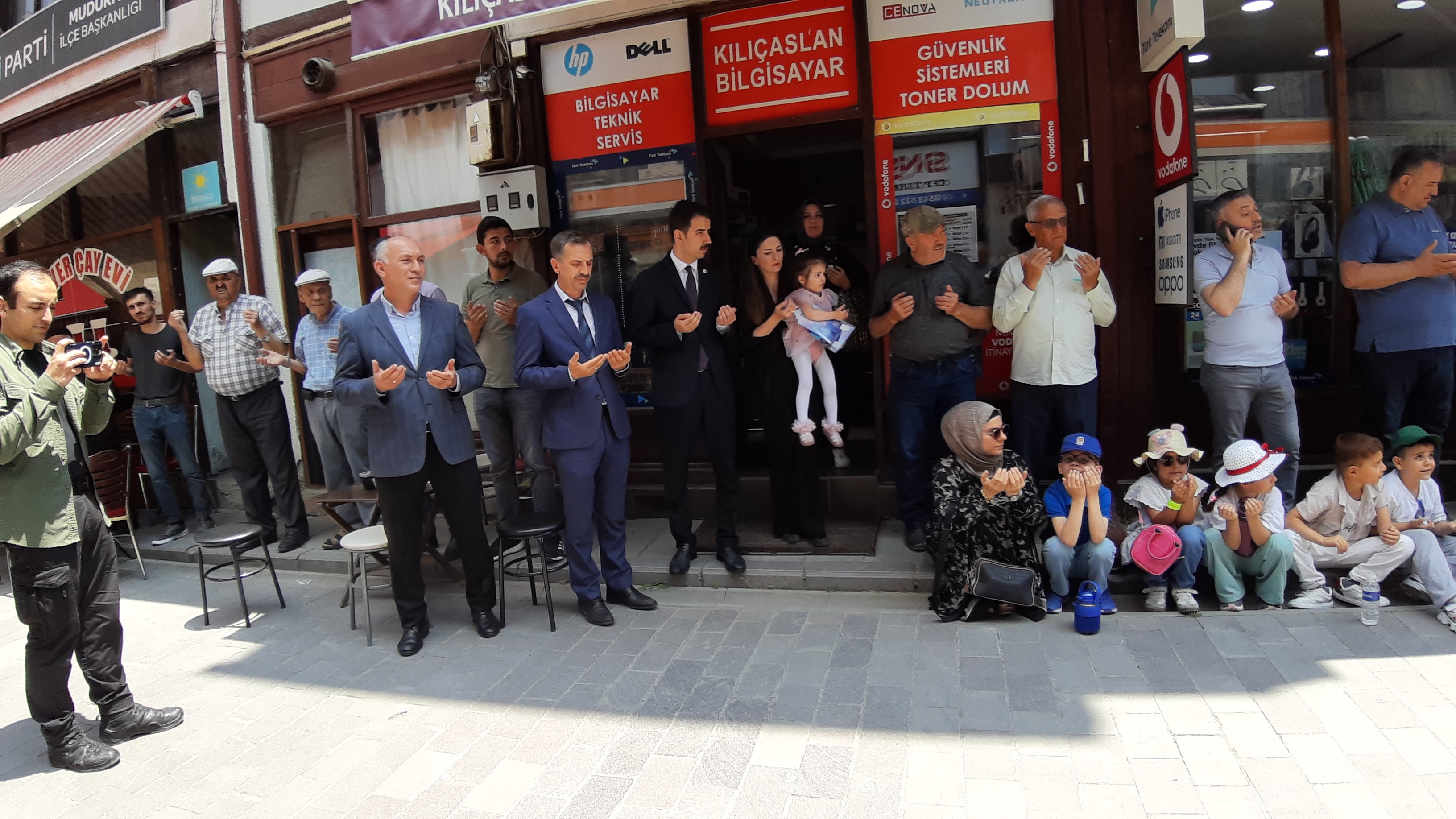 Ahilik Geleneğine Katılan Minikler Ellerini Semaya Açtı (6)