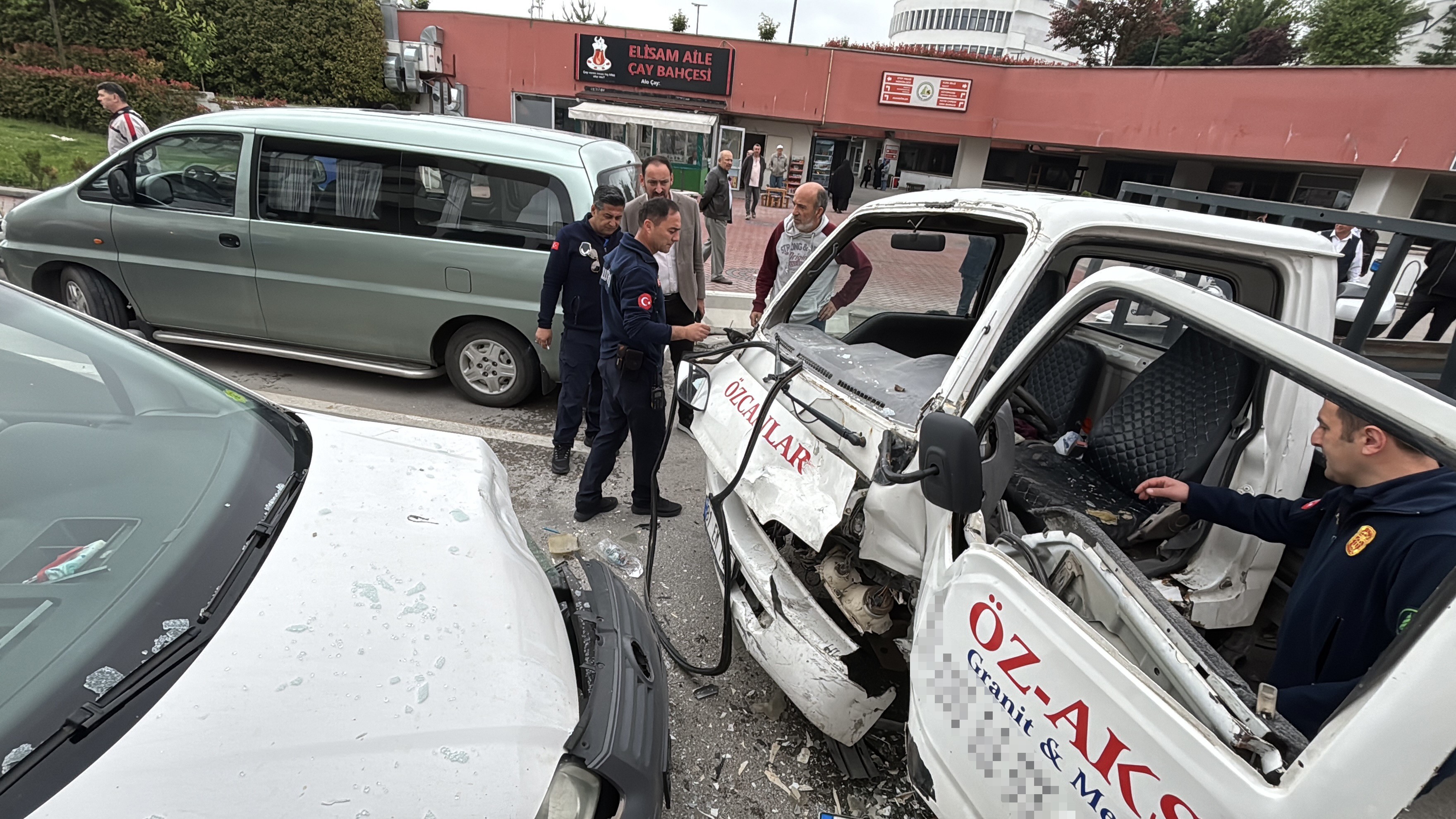 Kafa Kafaya Çarpiştilar (5)