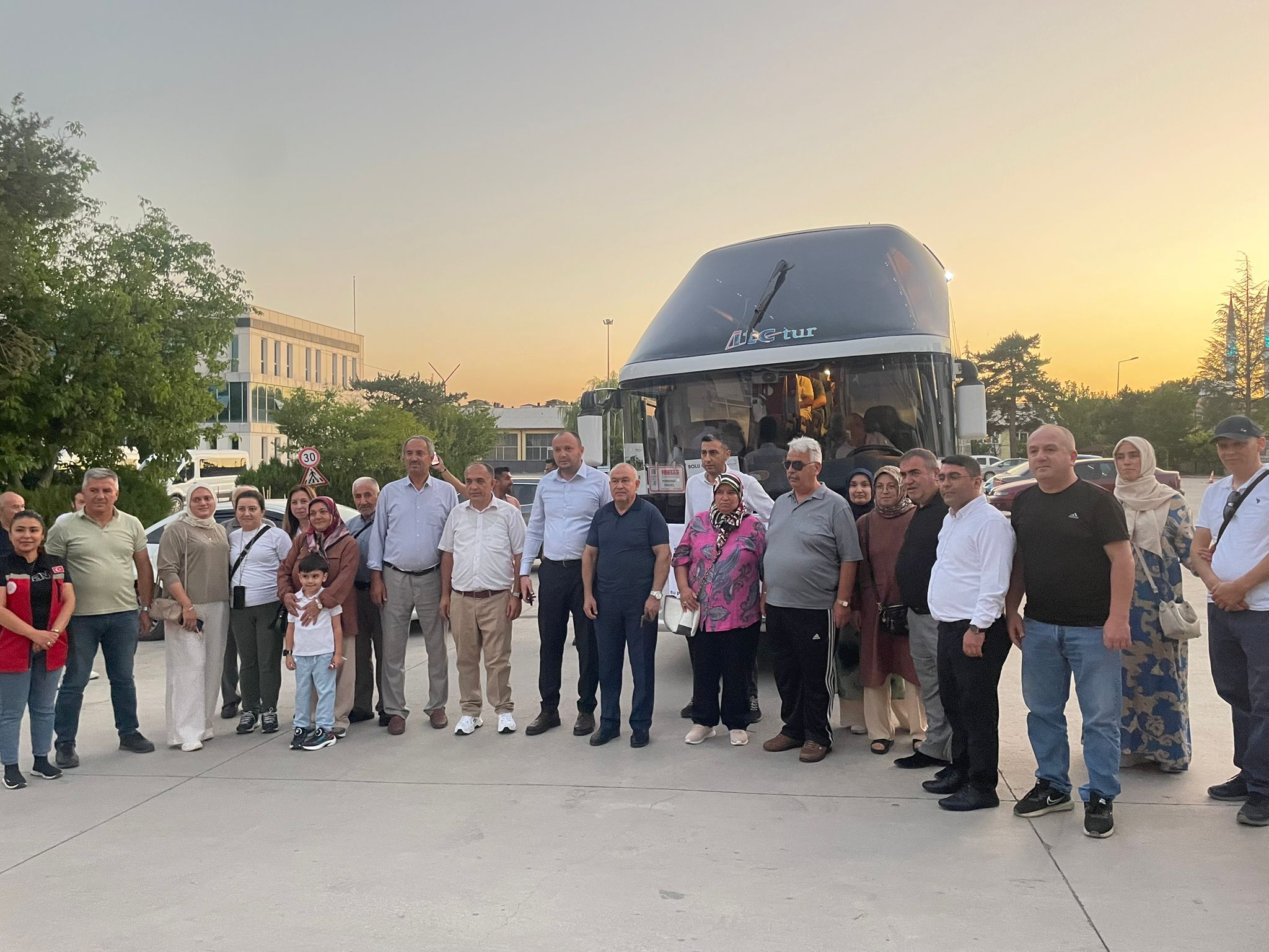 Şehit Aileleri Ve Gaziler Karadeniz Turuna Uğurlandı (1)